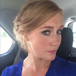 Meet your Posher, Carolyn